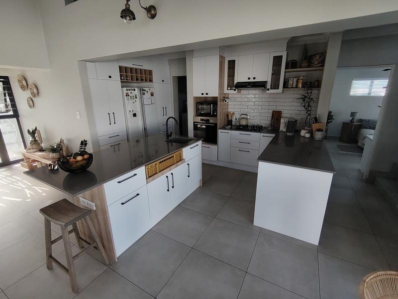 3 Bedroom Property for Sale in St Francis Bay Village Eastern Cape